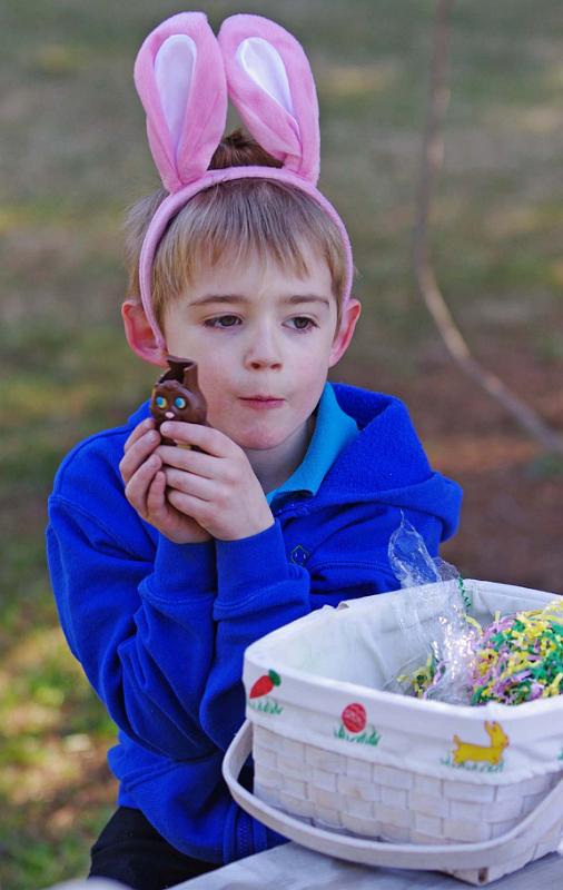 2010-04-04 Jamie Easter Egg Hunt 02.jpg